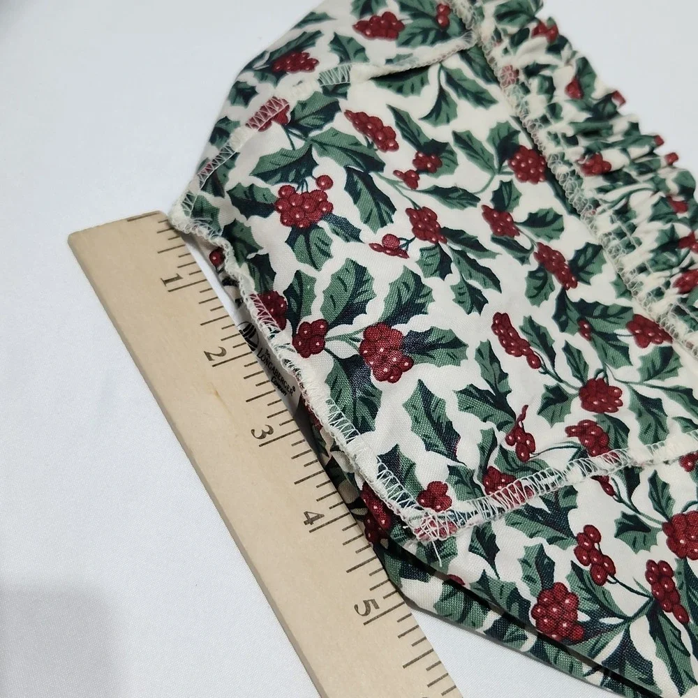 Longaberger holly liner